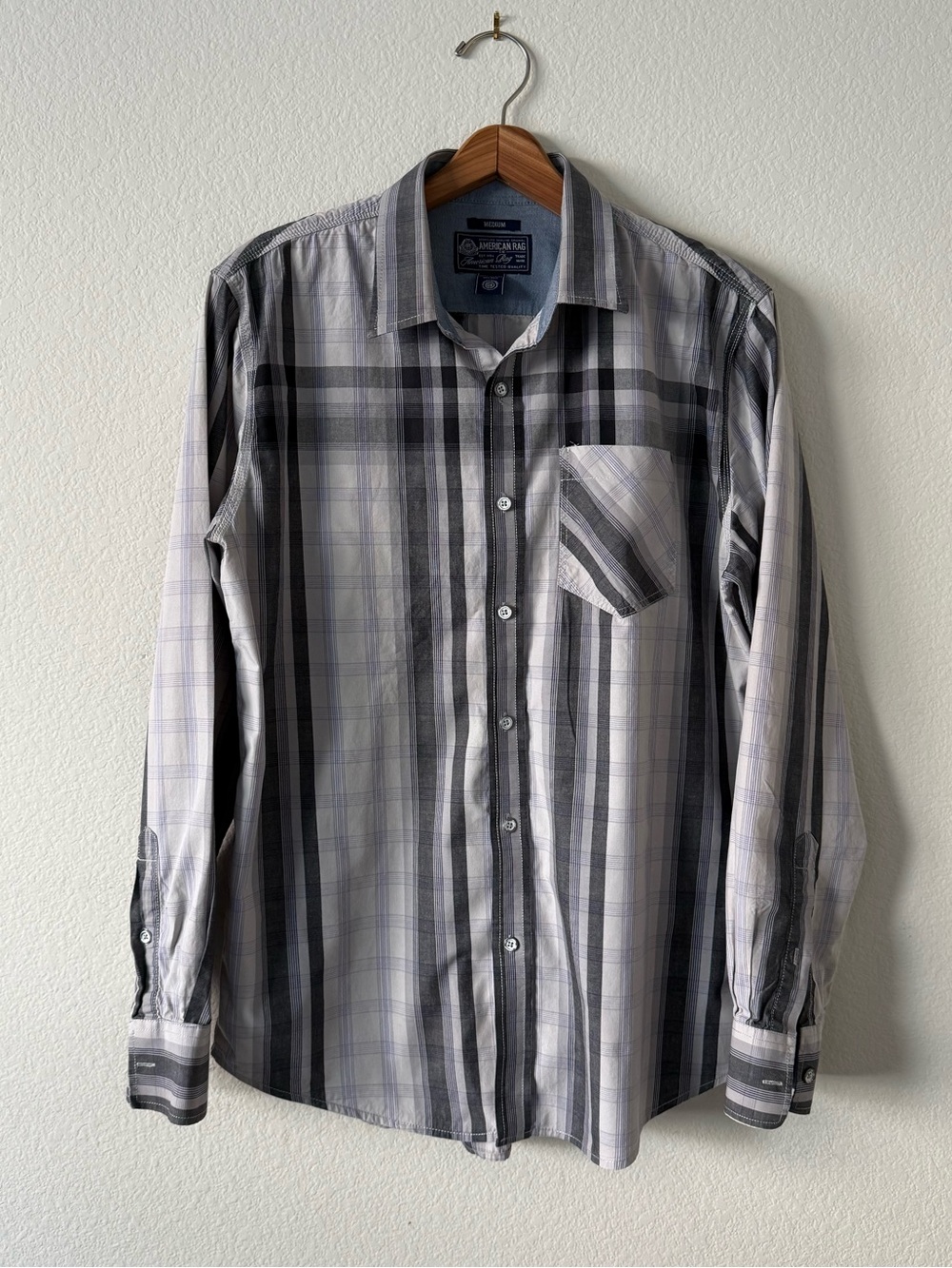 American Rag Men's Long Sleeve Plaid Button Down Shirt - Medium